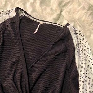 Free People Long Sleeve V-neck Blouse with Tie Knot Size XS